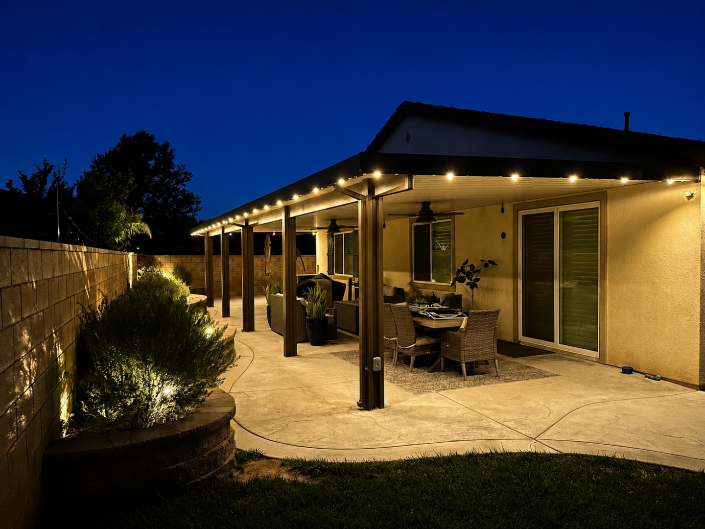 Roofline lighting